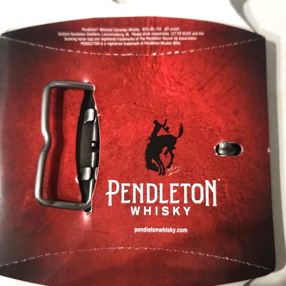 NEW Pendleton Whisky Montana Silversmiths 2025 "Let'er Buck" Belt Buckle - Picture 6 of 9